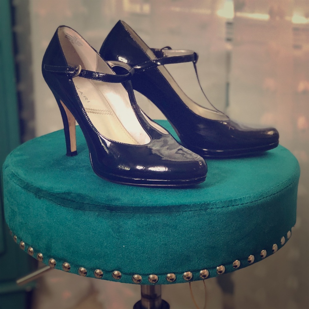 Blue Patent Leather Tahari Heels with a T-Strap